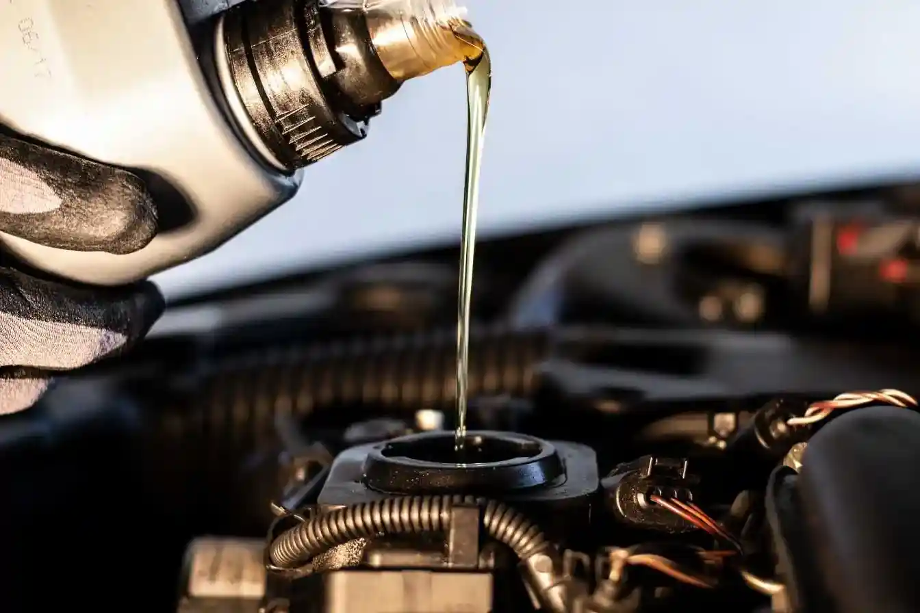 Cara memilih oli mobil