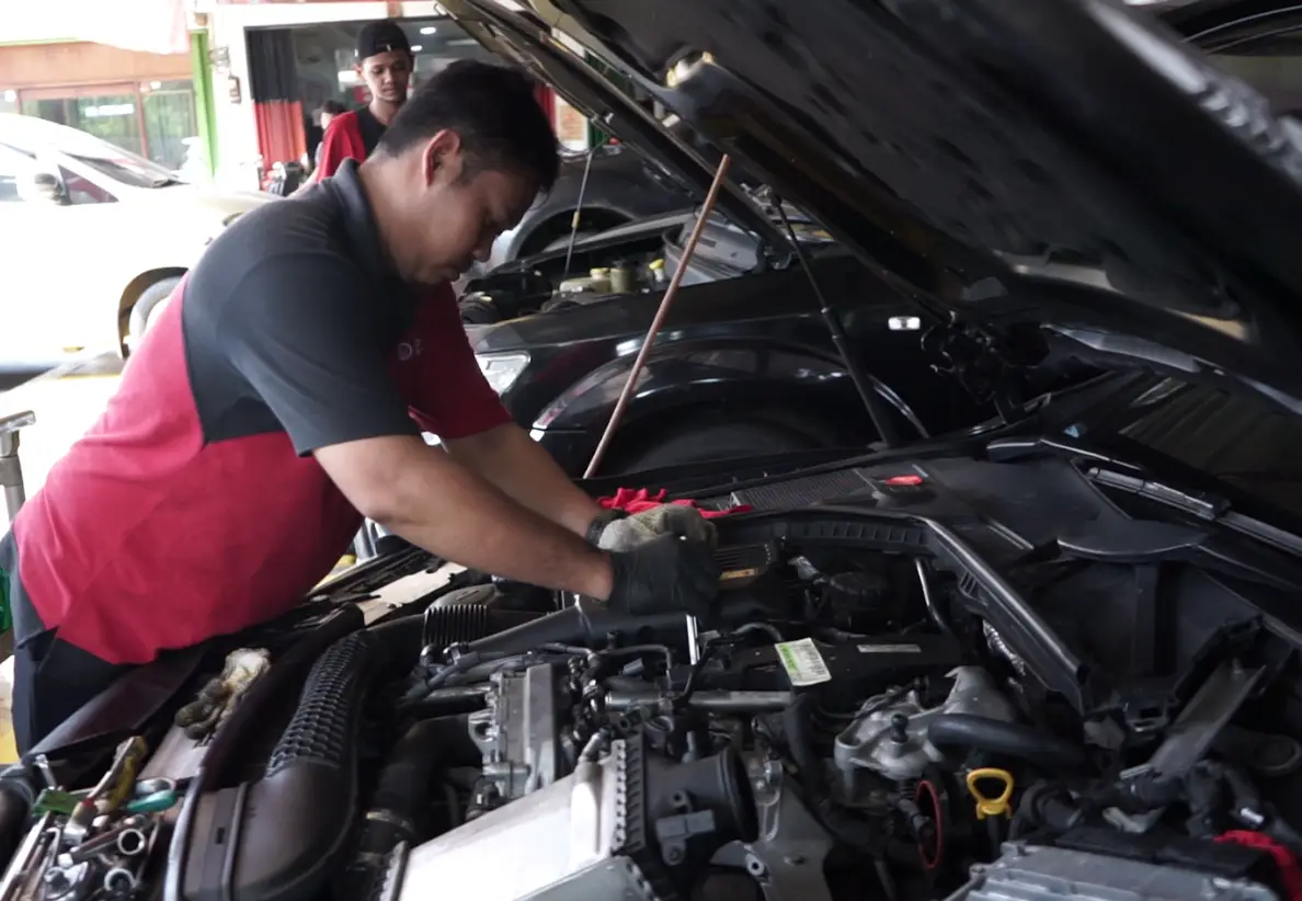 Biaya Perbaikan AC Mobil Bocor